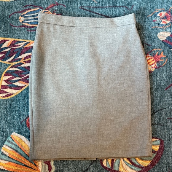 J. Crew Dresses & Skirts - J. Crew Gray Women's Pencil Skirt, size 2P